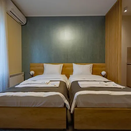 Omega Apartment *